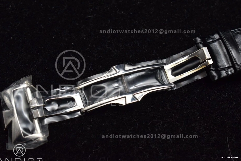 SS Overseas Dial Strap Black 8F 932 SportInspired Maker Black on Rubber 0119